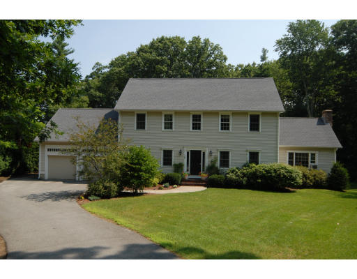 19 Buckhill Road Northborough, MA 01532 - Photo 1 of 12 Gallery Image 1