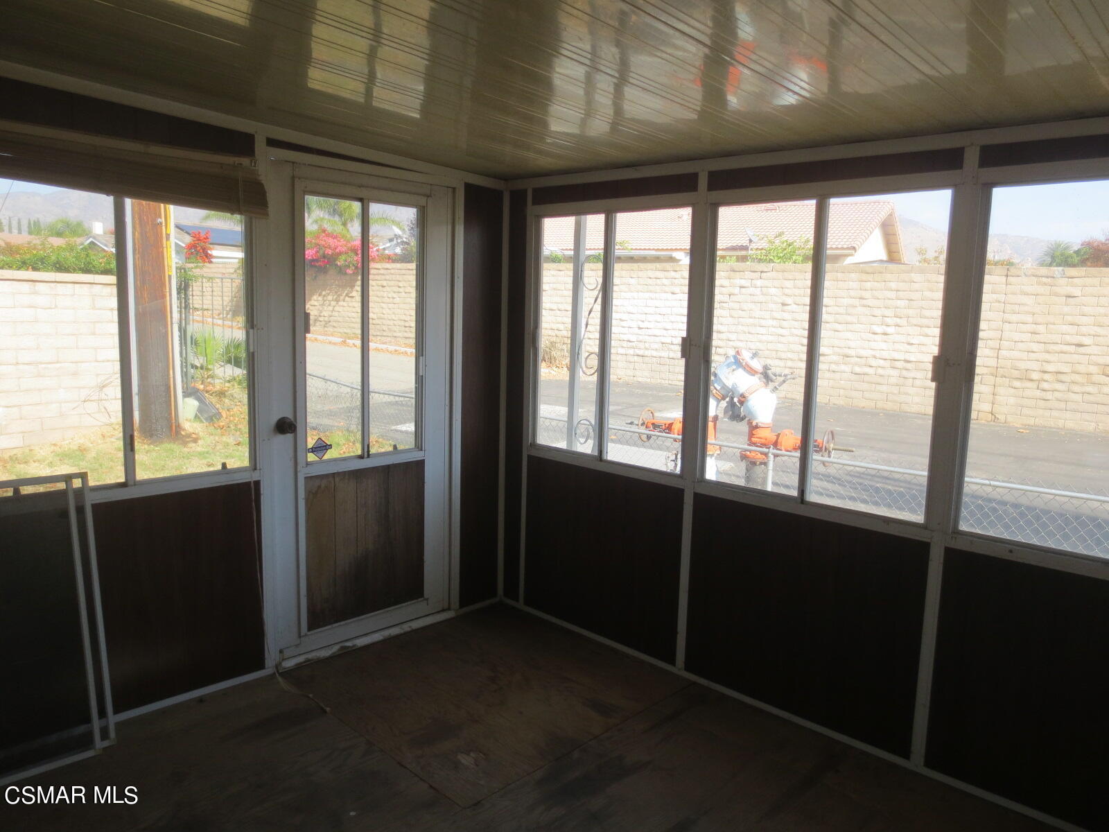 1550 Rory Lane, Unit 120 Simi Valley, CA 93063 - Photo 5 of 40 IMG_2007