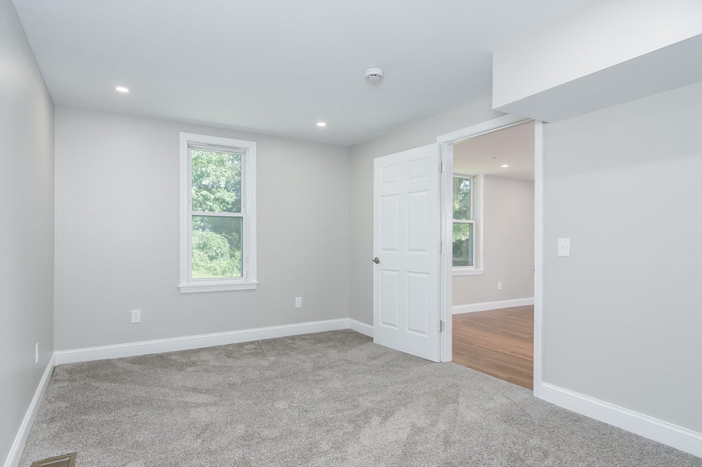 49 Smith And Hanson Road North Brookfield, MA 01535 - Photo 19 of 39