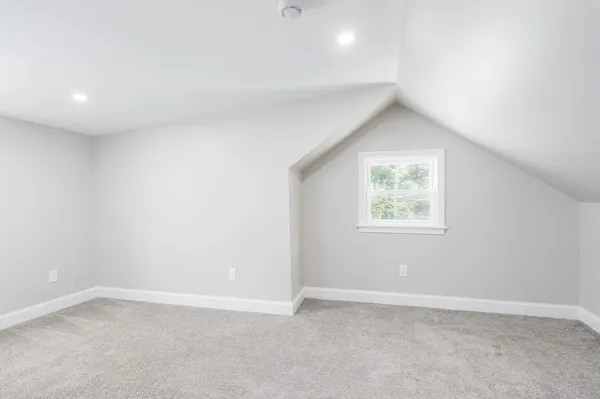 $434,900 | 49 Smith And Hanson Road, North Brookfield, MA 01535