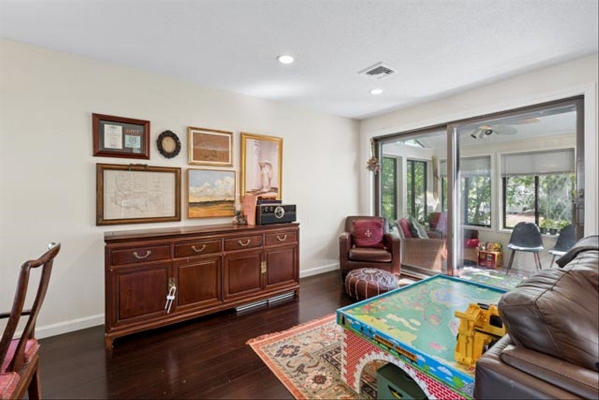65 Victoria Street, Unit 43 Manchester, NH 03104 - Photo 6 of 52