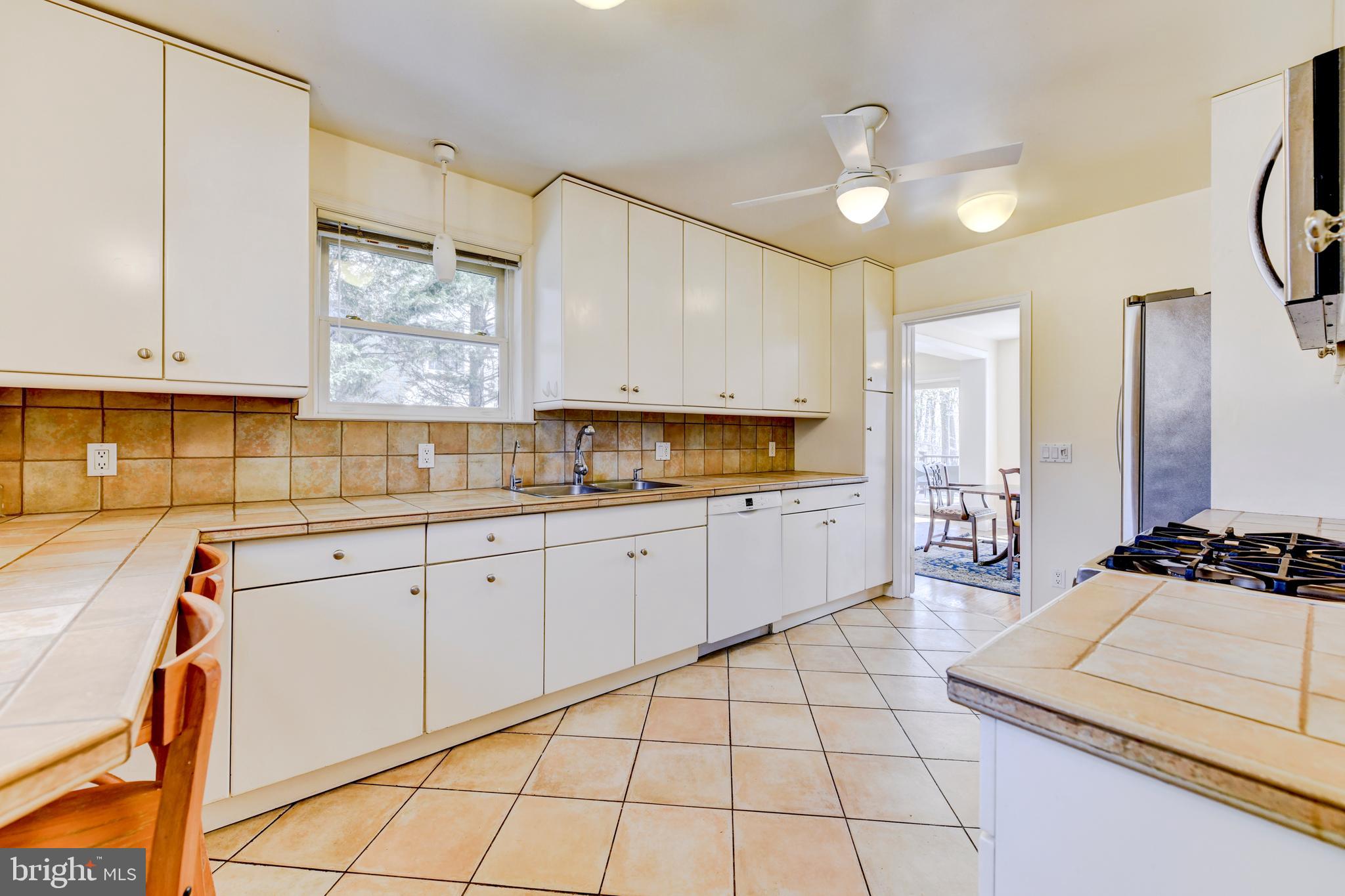 5510 Jordan Road Bethesda, MD 20816 - Photo 8 of 28 Gallery Image 8