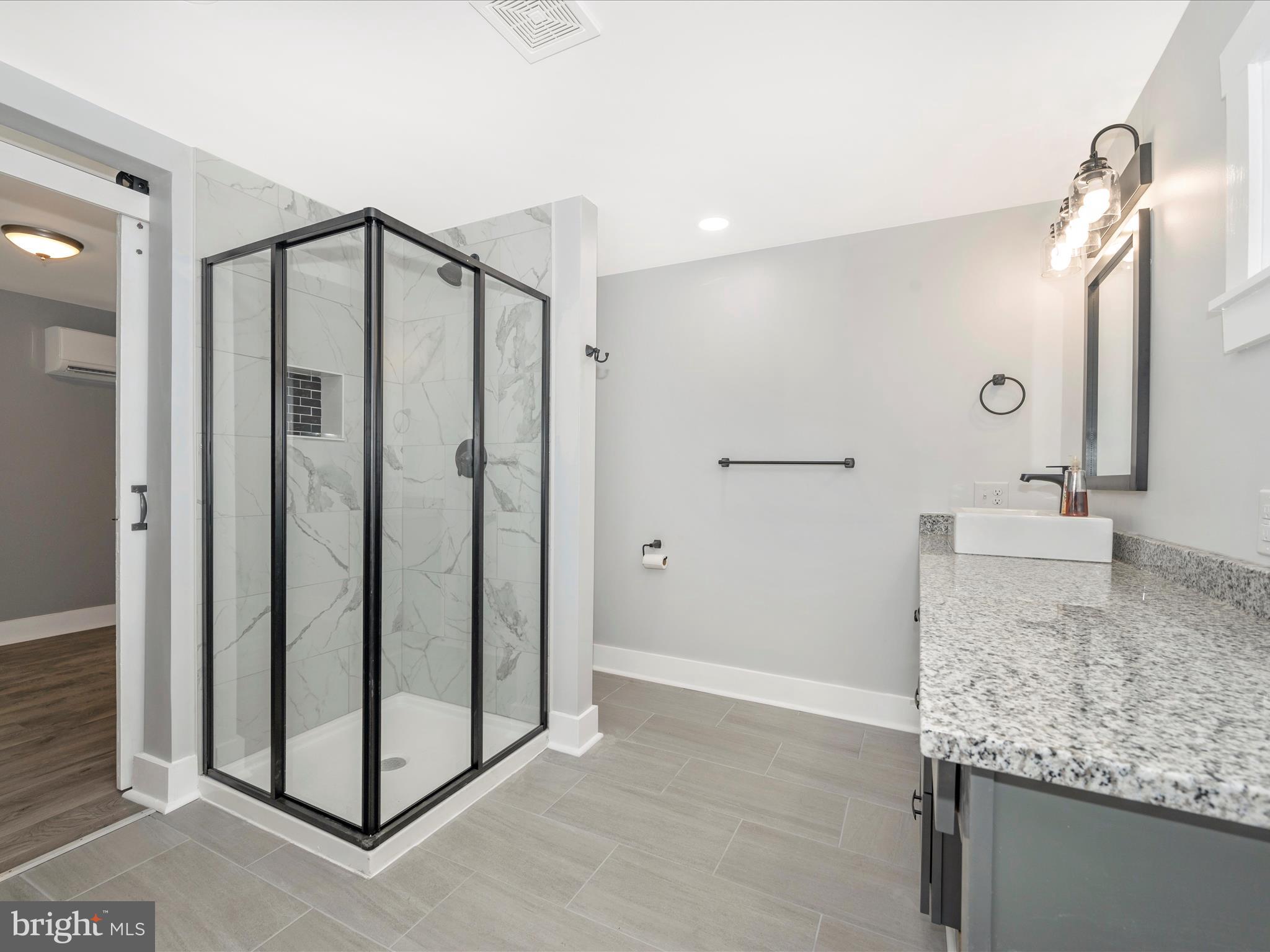 2730 Lander Road Jefferson, MD 21755 - Photo 25 of 74 Primary Bathroom