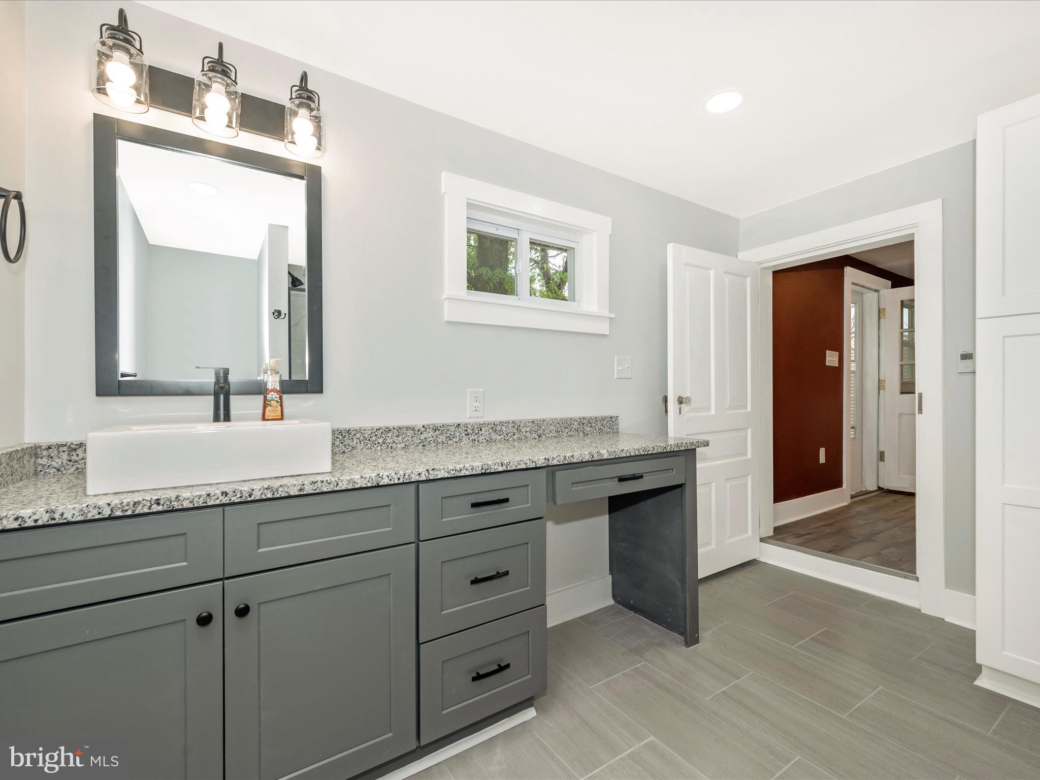 2730 Lander Road Jefferson, MD 21755 - Photo 26 of 74 Primary Bathroom