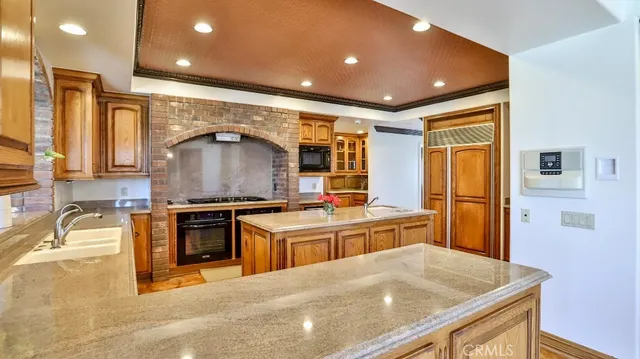 $4,800,000 | 25782 Highplains Terrace, Laguna Hills, CA 92653