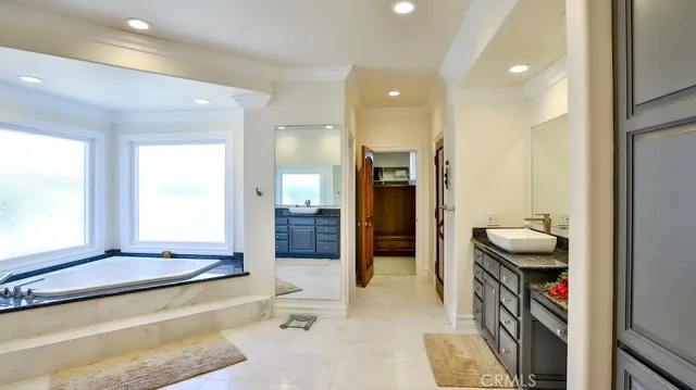 $4,800,000 | 25782 Highplains Terrace, Laguna Hills, CA 92653