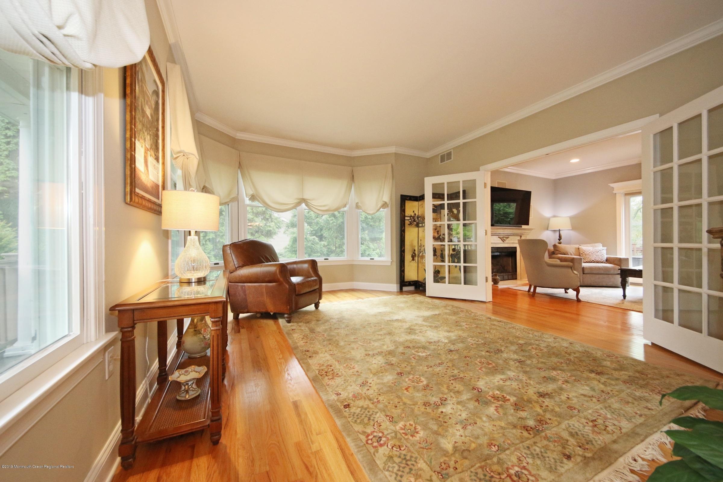 682 Locust Point Road Atlantic Highlands, NJ 07716 - Photo 11 of 45 IMG_1771a