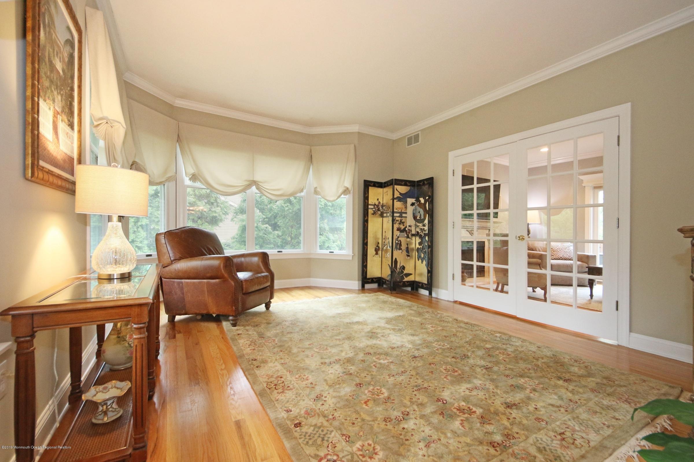 682 Locust Point Road Atlantic Highlands, NJ 07716 - Photo 14 of 45 IMG_1779a