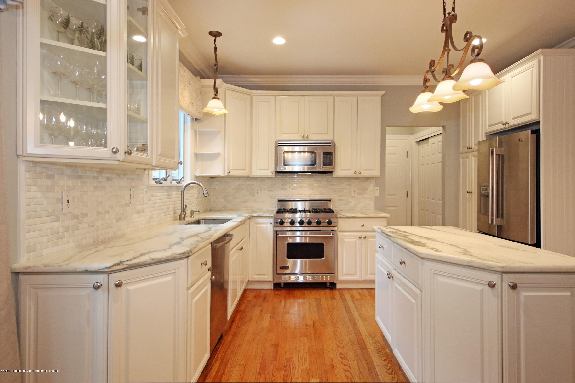 682 Locust Point Road Atlantic Highlands, NJ 07716 - Photo 23 of 45 IMG_1798a