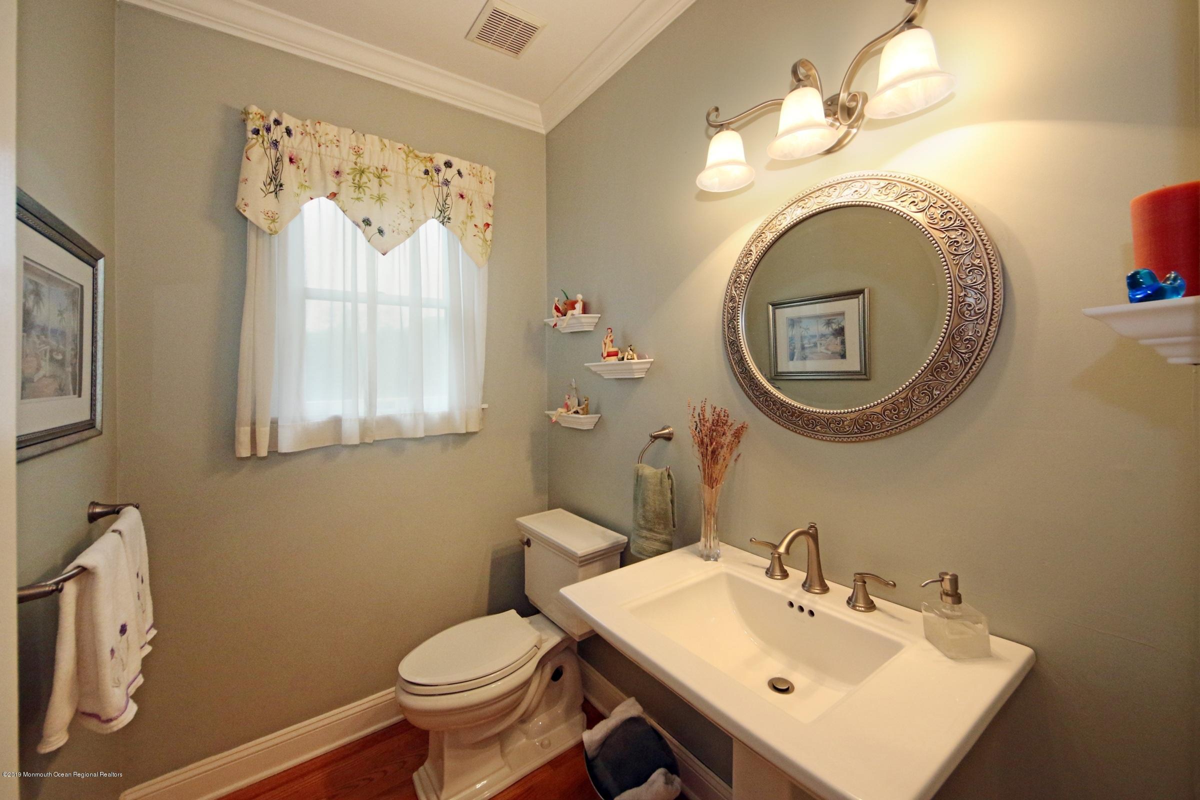 682 Locust Point Road Atlantic Highlands, NJ 07716 - Photo 27 of 45 IMG_1810a