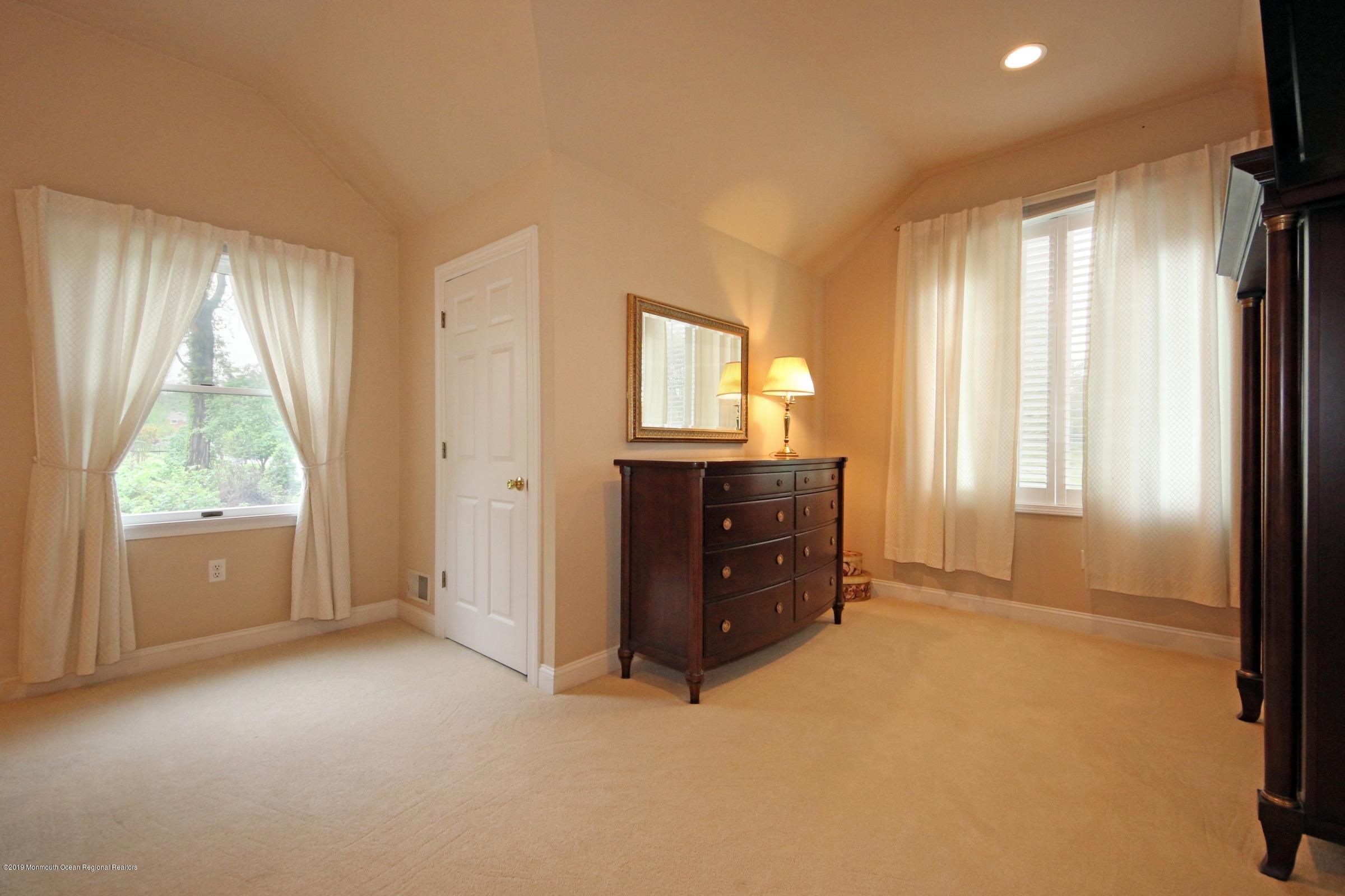 682 Locust Point Road Atlantic Highlands, NJ 07716 - Photo 31 of 45 IMG_1818a