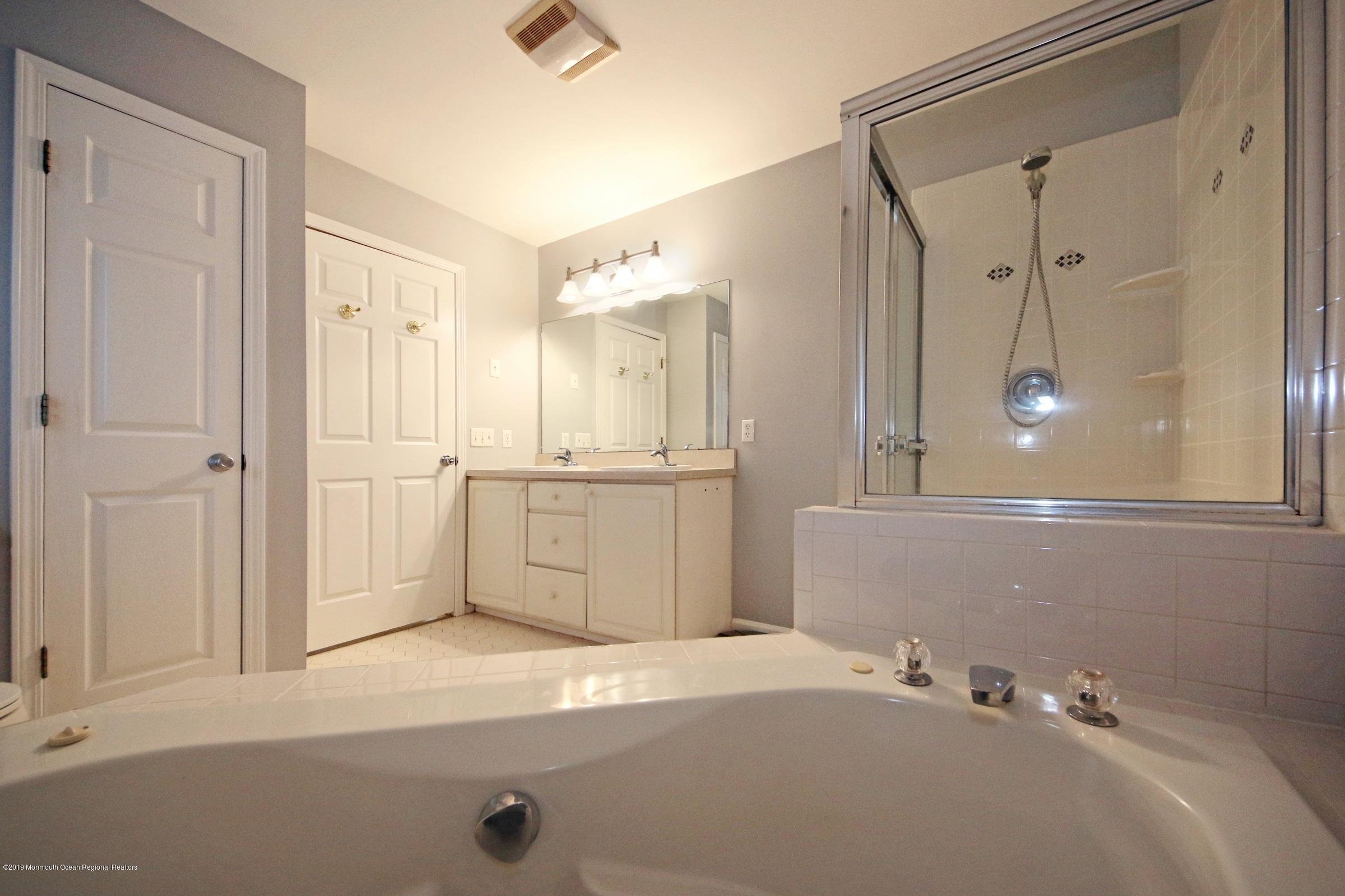 682 Locust Point Road Atlantic Highlands, NJ 07716 - Photo 35 of 45 IMG_1828a