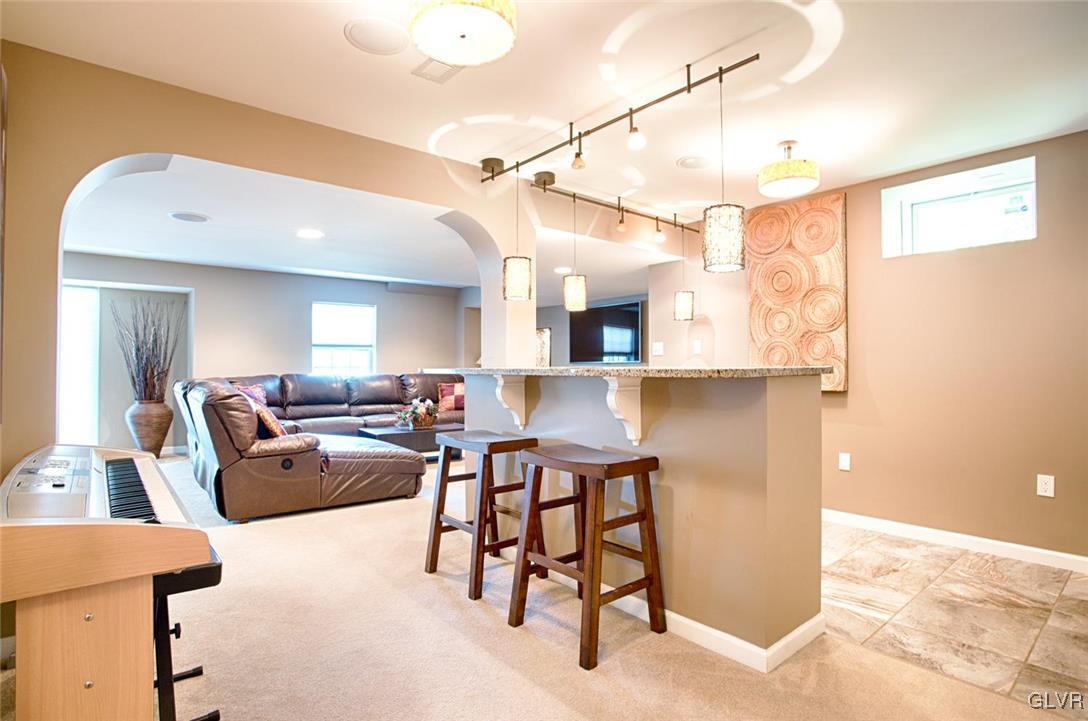 229 East Dell Road Bath, PA 18014 - Photo 29 of 37 Gallery Image 29