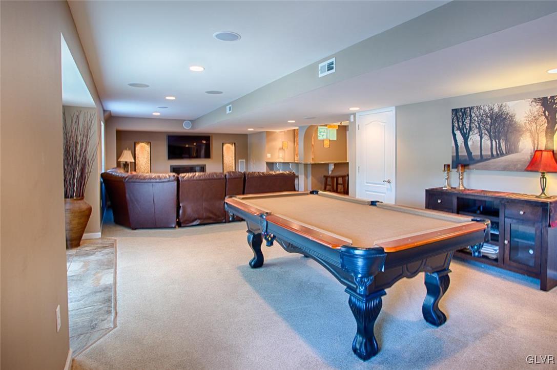 229 East Dell Road Bath, PA 18014 - Photo 34 of 37 Gallery Image 34