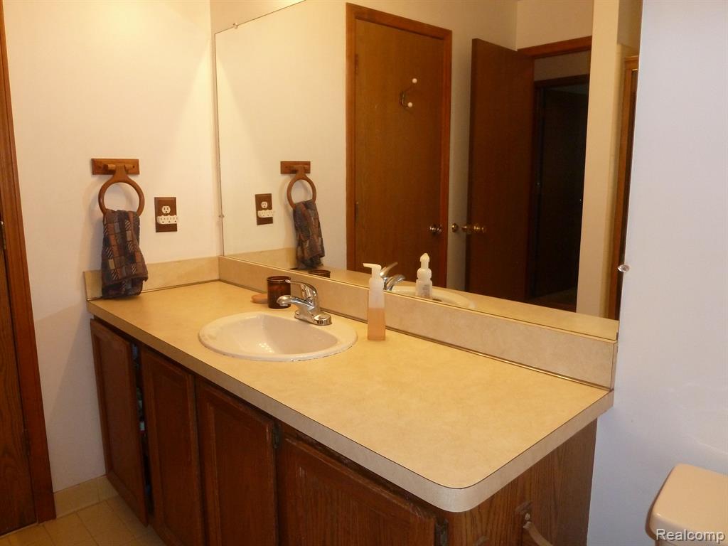 231 Bourbon Court Rochester Hills, MI 48307 - Photo 20 of 20