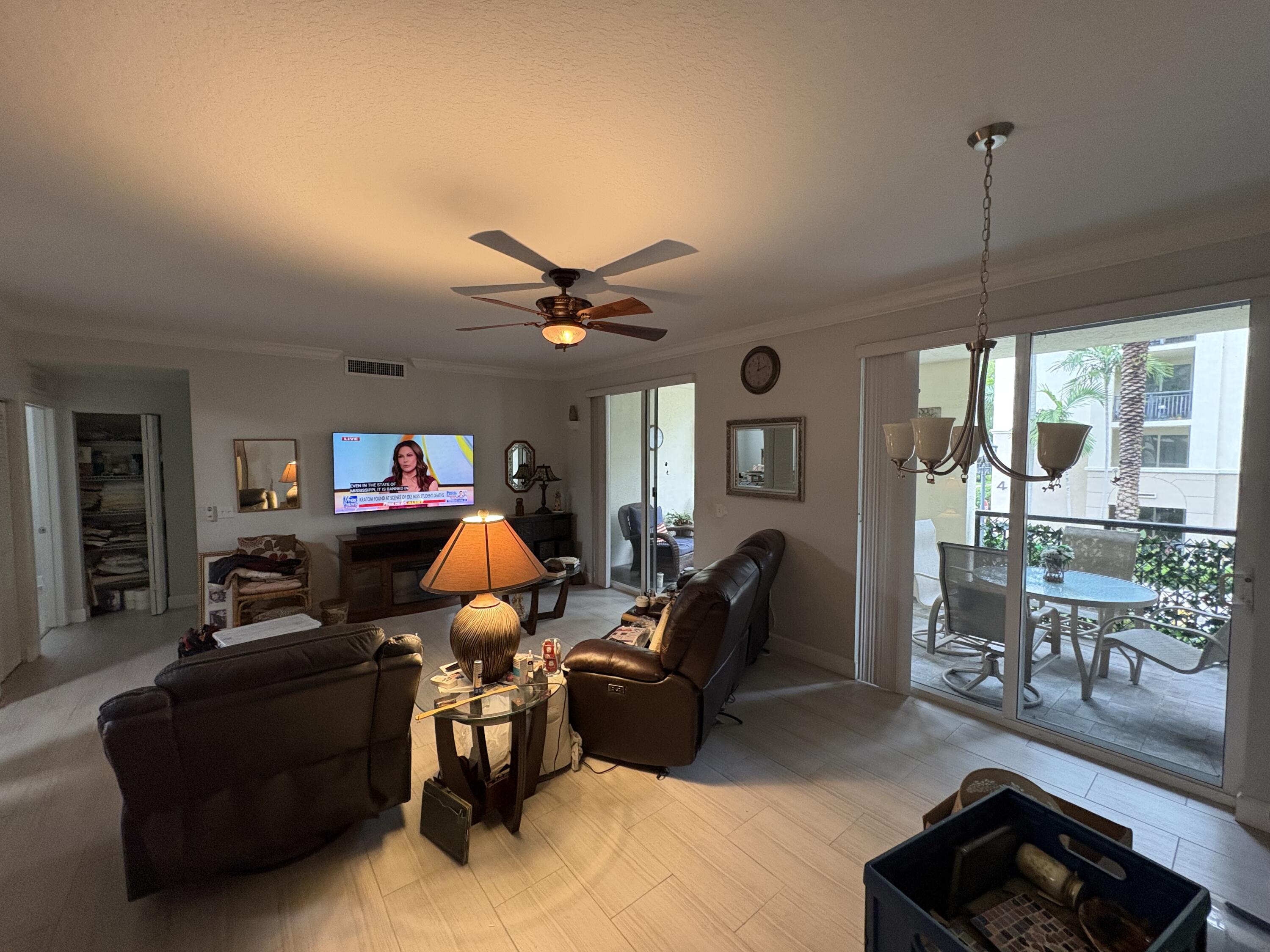 1205 Renaissance Way Boynton Beach, FL 33426 - Photo 12 of 20 IMG_0893