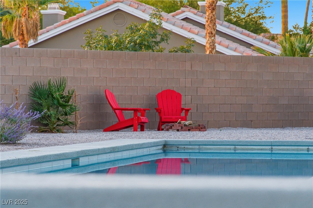 7736 Tioga Ridge Las Vegas, NV 89117 - Photo 62 of 68 View of outdoor pool