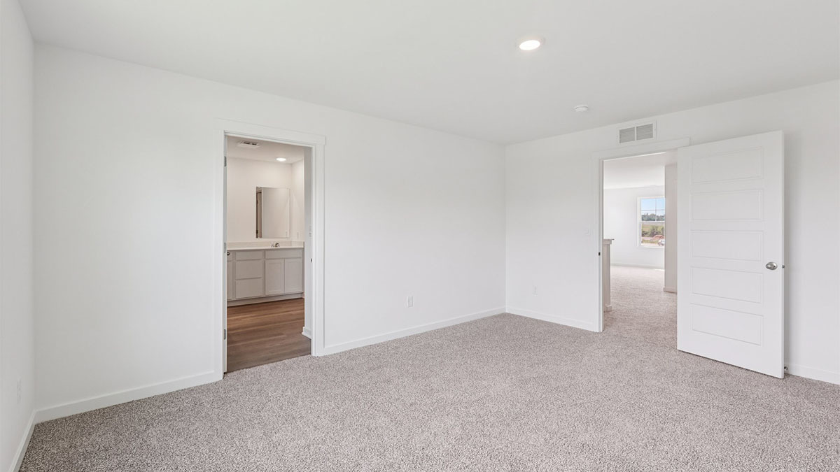2516 Winterberry Trail Wonder Lake, IL 60097 - Photo 17 of 68 a view of an empty room and closet