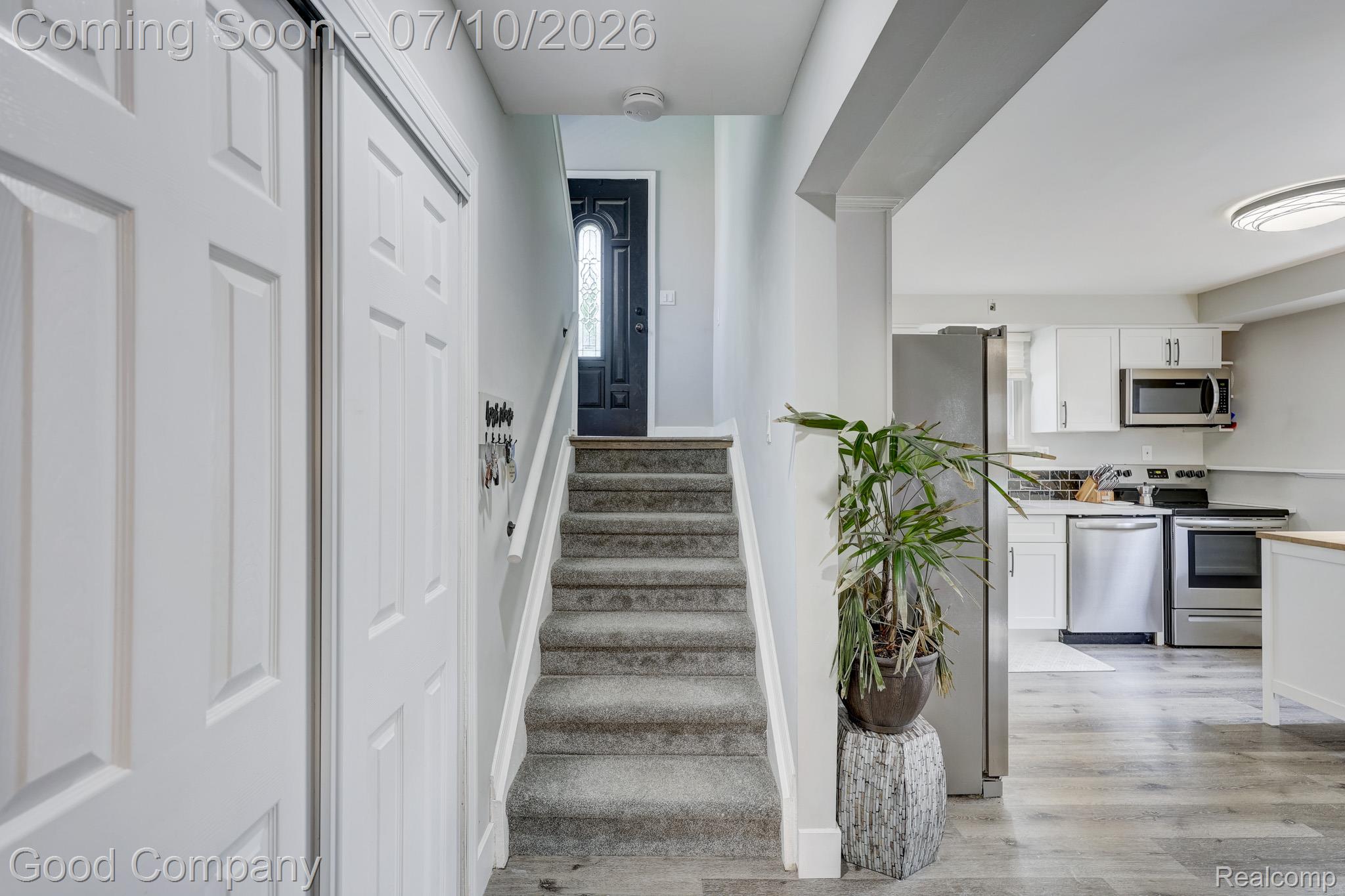 2954 Harvard Road Berkley, MI 48072 - Photo 8 of 43 2954 Harvard Rd.-9.jpg