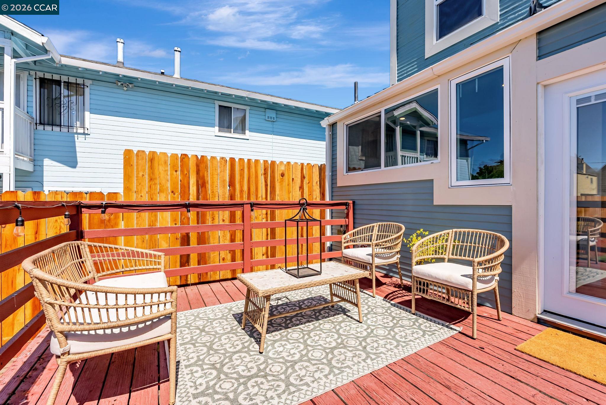 1727 9th Street Oakland, CA 94607 - Photo 30 of 36 a building outdoor space with patio furniture