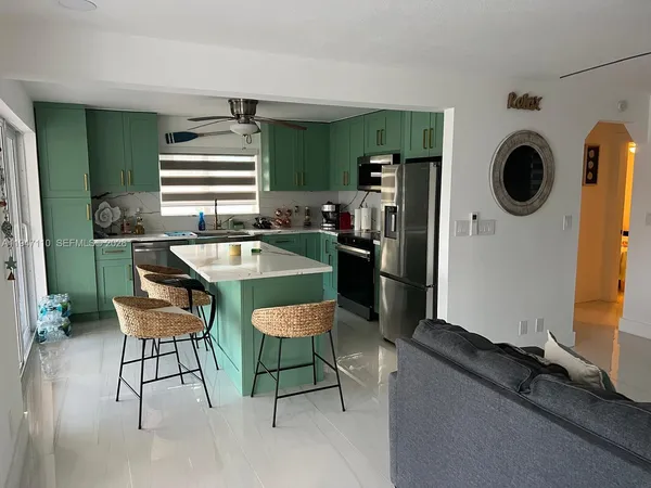 $4,900 | 27346 Martinique Lane, Unit 27346, Summerland Key, FL 33042