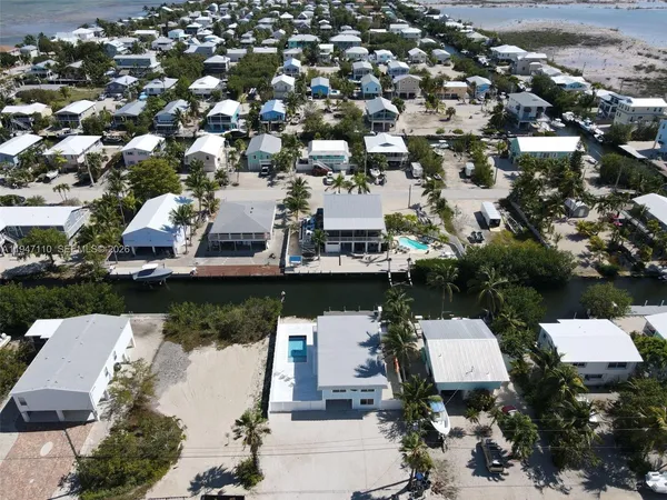 $4,900 | 27346 Martinique Lane, Unit 27346, Summerland Key, FL 33042