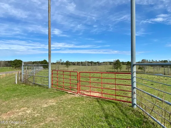 $1,400,000 | 107 Co Road, Pachuta, MS 39347