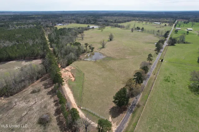 $1,699,000 | 107 Co Road, Pachuta, MS 39347