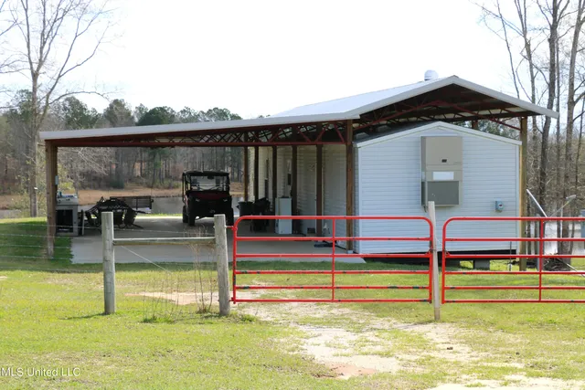 $1,699,000 | 107 Co Road, Pachuta, MS 39347