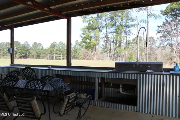 $1,400,000 | 107 Co Road, Pachuta, MS 39347