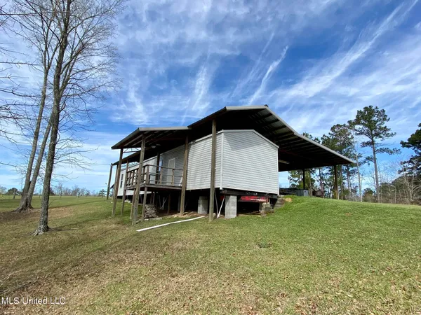 $1,400,000 | 107 Co Road, Pachuta, MS 39347