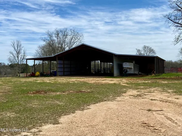 $1,400,000 | 107 Co Road, Pachuta, MS 39347