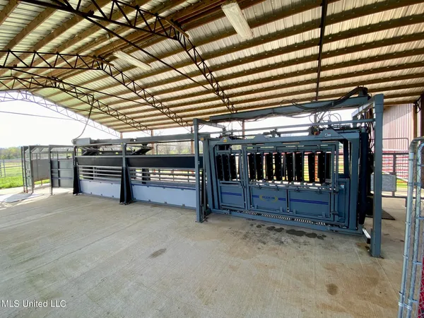$1,400,000 | 107 Co Road, Pachuta, MS 39347