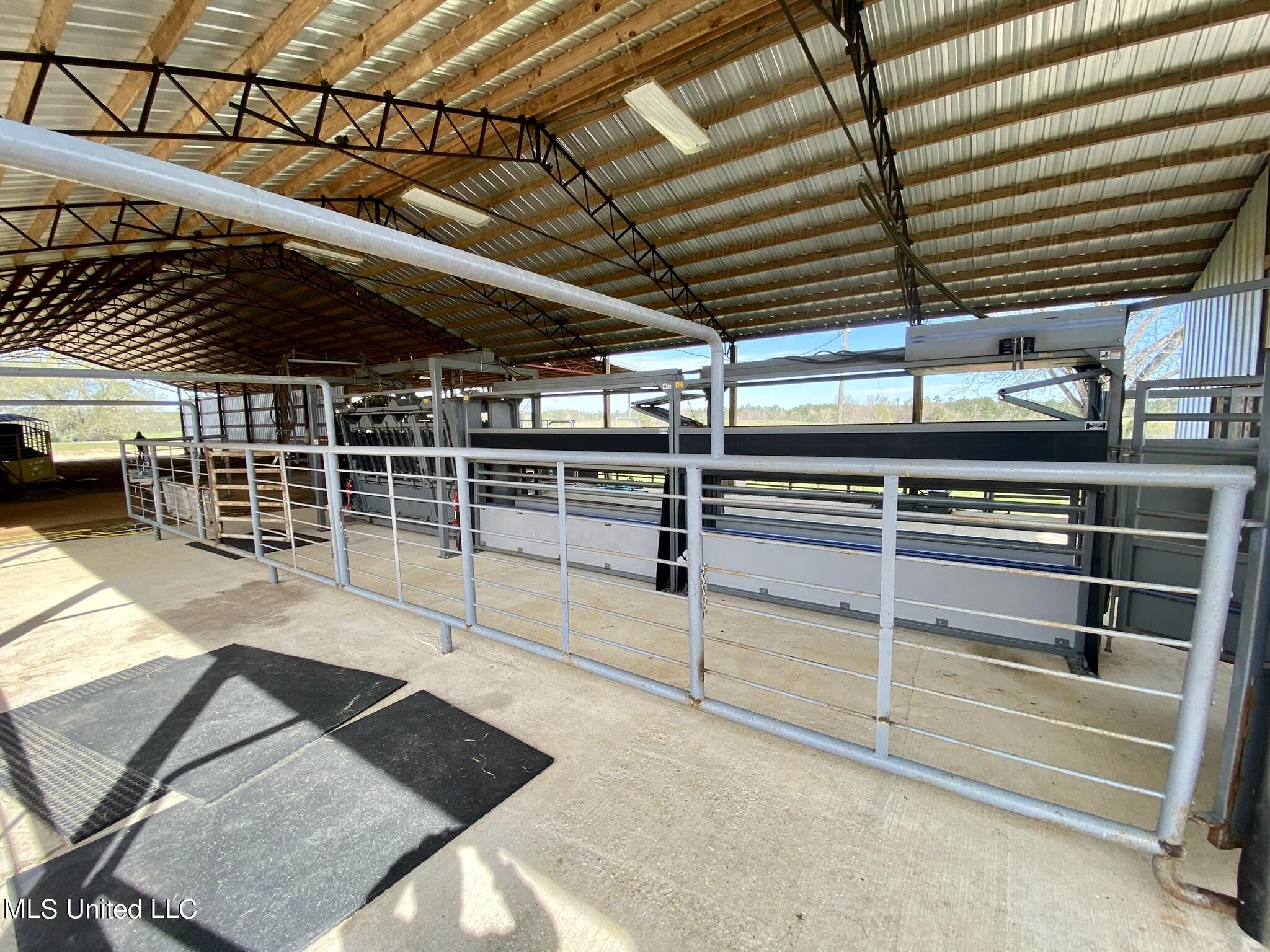 107 Co Road Pachuta, MS 39347 - Photo 96 of 107 IMG_3425