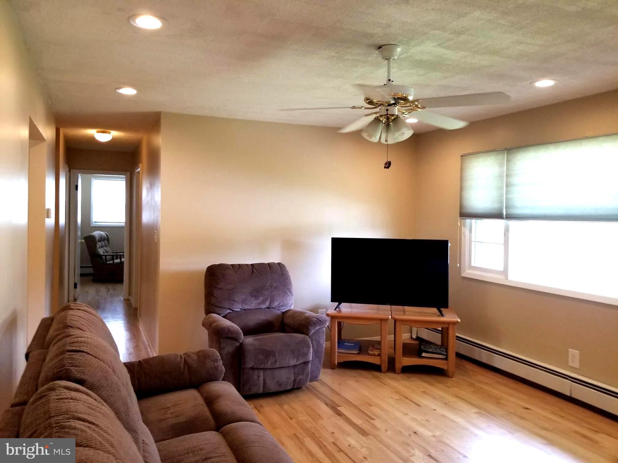 3 Spring Valley Lane Ewing, NJ 08638 - Photo 11 of 36 Gallery Image 11
