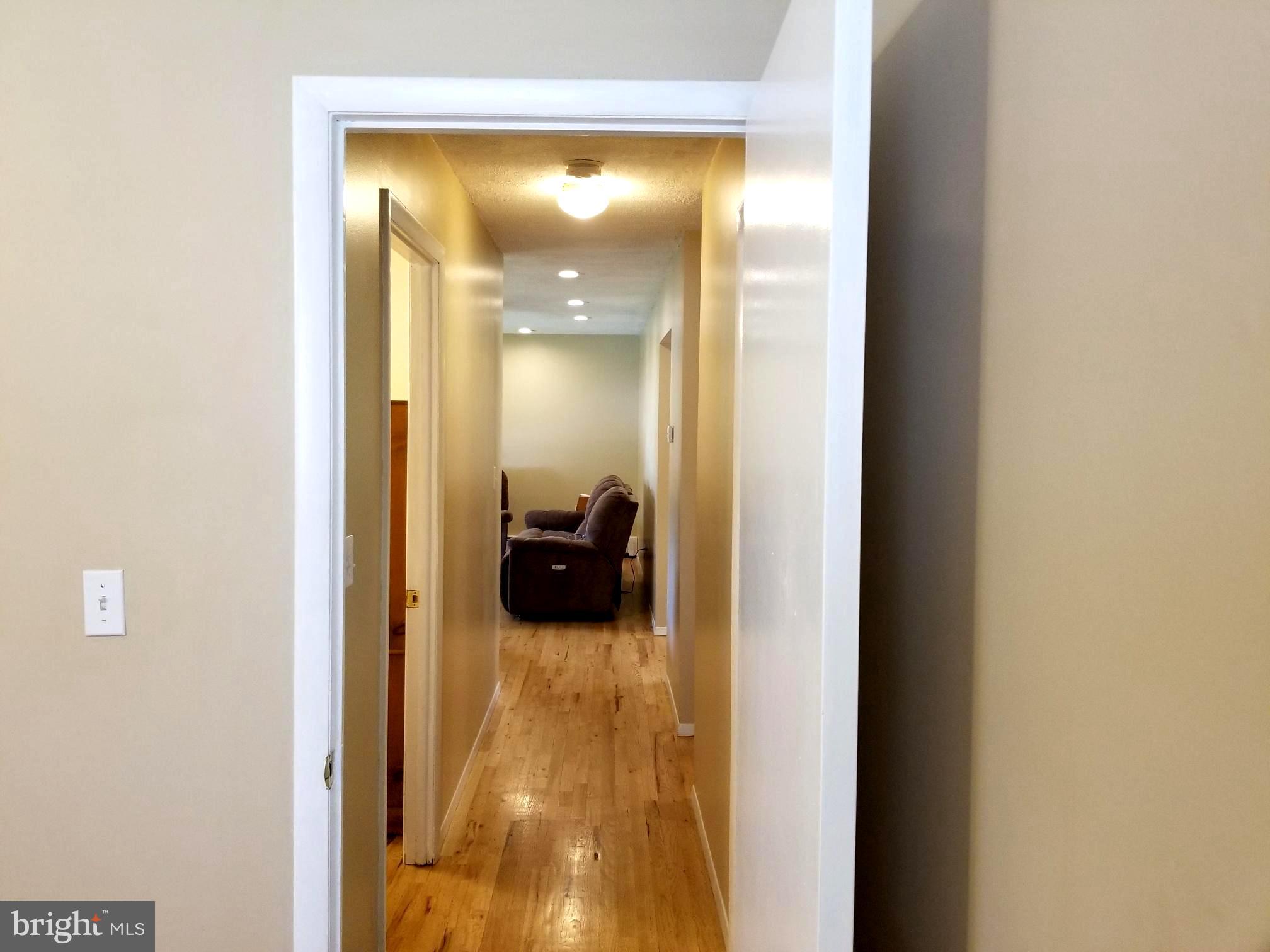 3 Spring Valley Lane Ewing, NJ 08638 - Photo 19 of 36 Gallery Image 19