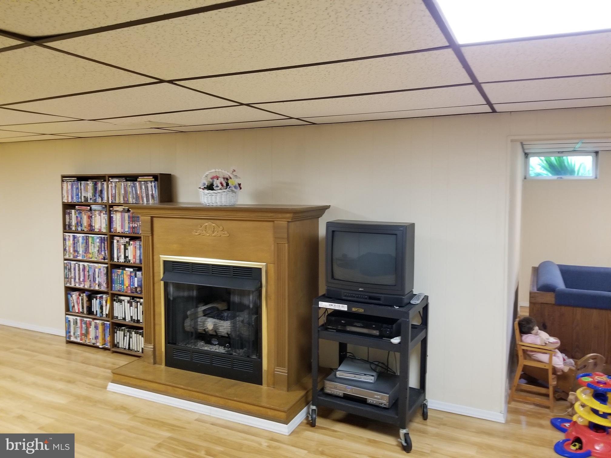 3 Spring Valley Lane Ewing, NJ 08638 - Photo 30 of 36 Gallery Image 30