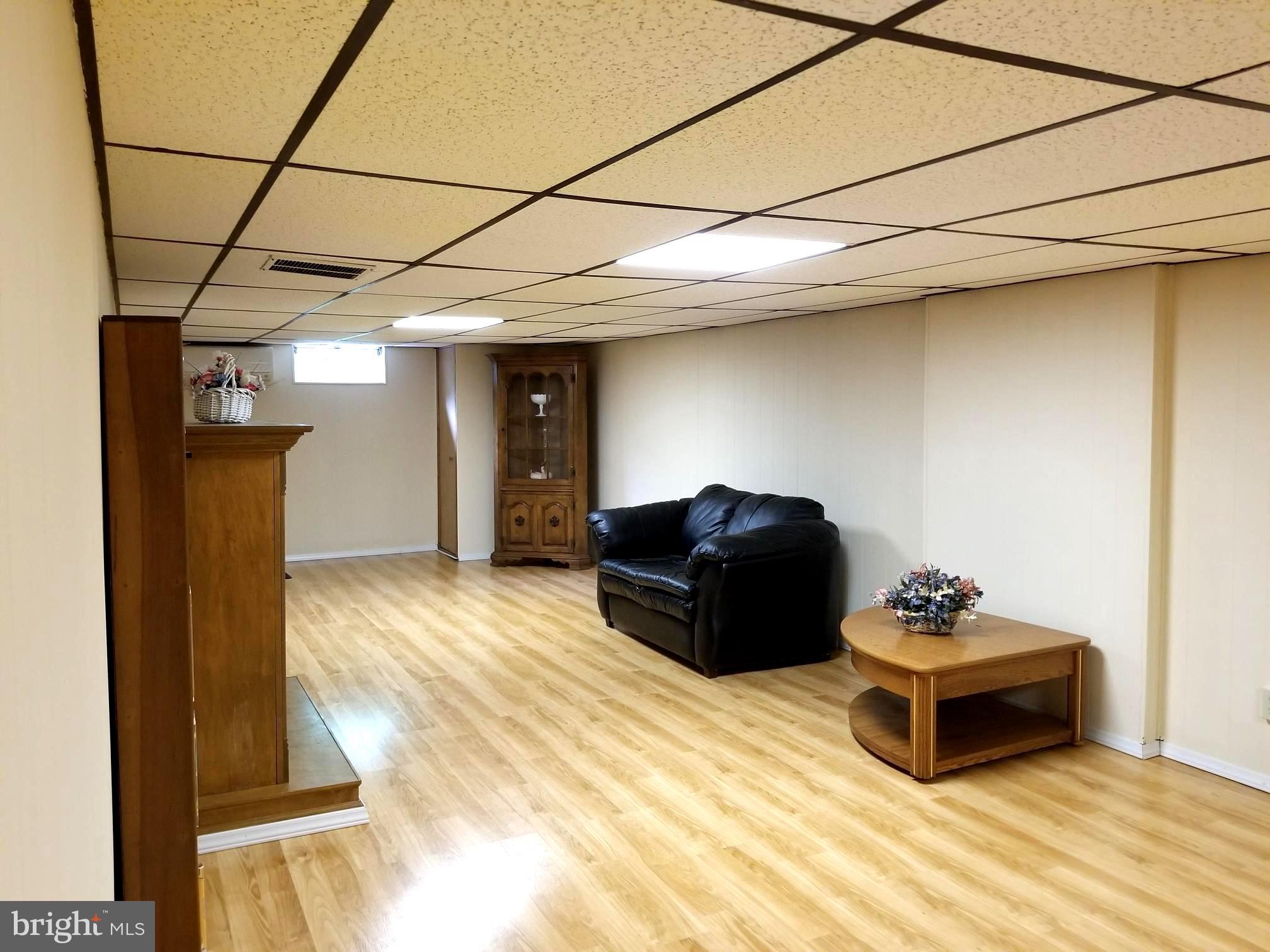 3 Spring Valley Lane Ewing, NJ 08638 - Photo 32 of 36 Gallery Image 32