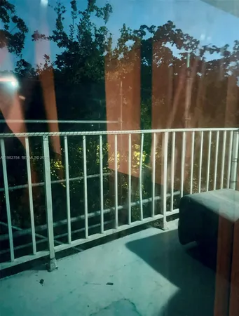 $1,950 | 1805 Sans Souci Boulevard, Unit 501, North Miami, FL 33181