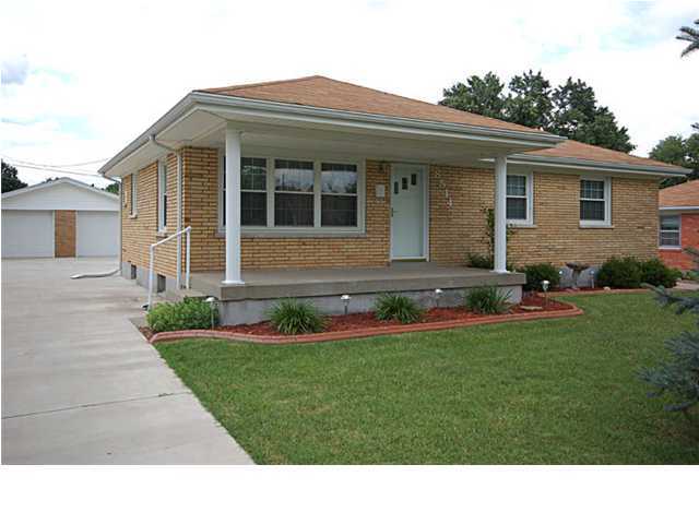 8514 Eula Road Louisville, KY 40219 - Photo 1 of 16 Primary Photo