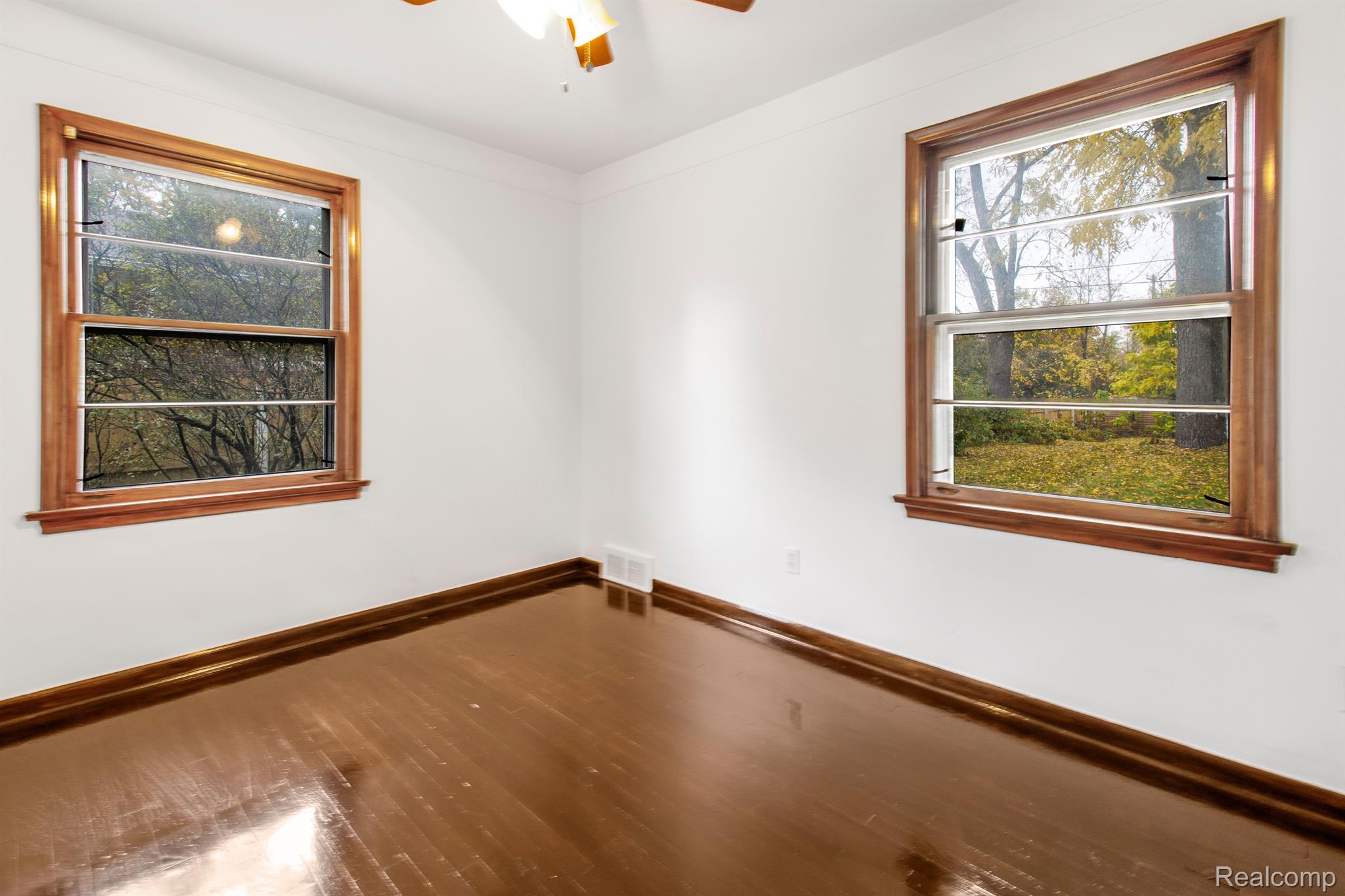 16272 Inkster Road Redford, MI 48240 - Photo 43 of 48 Gallery Image 43