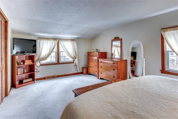 38 Stratford Road Natick, MA 01760 - Photo 16 of 26 Gallery Image 16