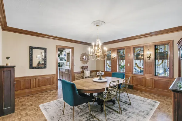 $1,400,000 | 1001 Highway 33, Portage, WI 53901