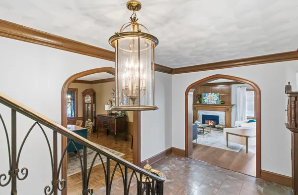 $1,400,000 | 1001 Highway 33, Portage, WI 53901