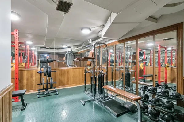 $1,400,000 | 1001 Highway 33, Portage, WI 53901