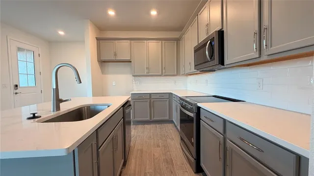 $299,990 | 7626 Sea Oak Court, Palmetto, FL 34221