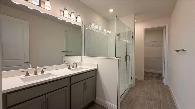 $299,990 | 7626 Sea Oak Court, Palmetto, FL 34221