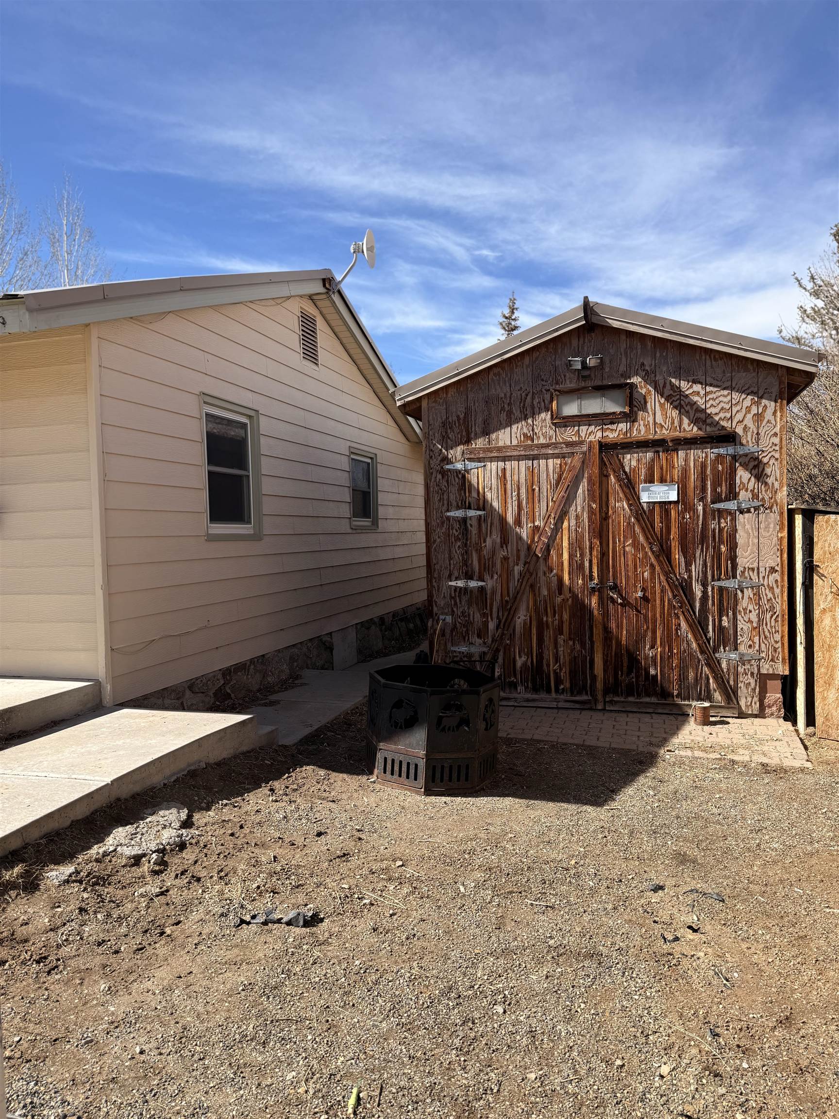 511 Wiley Avenue Encampment, WY 82325 - Photo 5 of 43
