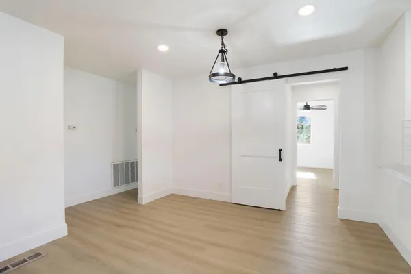 $689,000 | 304 Alta Vista Avenue, Roseville, CA 95678