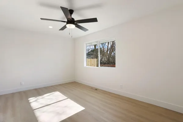 $689,000 | 304 Alta Vista Avenue, Roseville, CA 95678